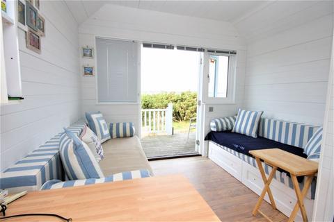 1 bedroom detached house for sale, Mudeford Sandspit. Hut 216