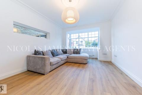 undefined, Glenthorne Road, Friern Barnet, London N11