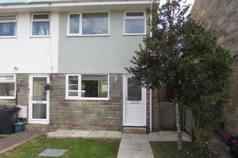 2 bedroom semi-detached house to rent, Machin Close, Carisbrooke, Newport, Isle Of Wight, PO30