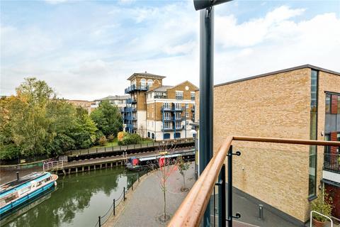 2 bedroom apartment for sale, Limehouse Basin, E14