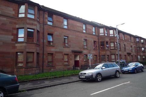 3 bedroom flat to rent, Earl Street, Scotstoun G14