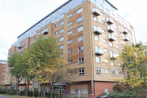 1 bedroom flat to rent, Cherrydown East, Basildon SS16