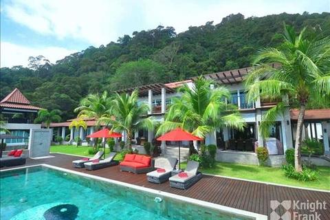 7 bedroom villa, Kalim bay, Phuket - 5 min. from Patong downtown, 1600 sq.m, Thailand