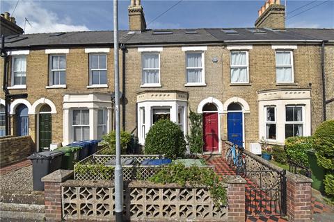 3 bedroom terraced house to rent, Oxford Road, Cambridge, CB4