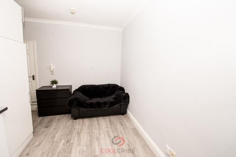 undefined, Kensington Gardens Square, Bayswater, W2, London  W2