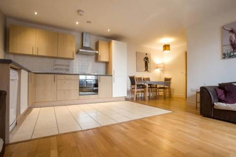 2 bedroom apartment to rent, Dyche Street, Manchester M4