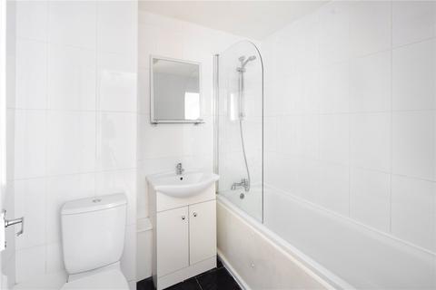 23 Lion Mills, London, E2 7ST