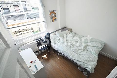 undefined, Grafton Road, London, NW5