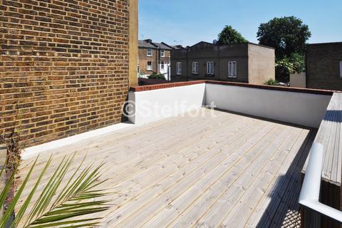 2 bedroom apartment to rent, Grafton Road, London, NW5