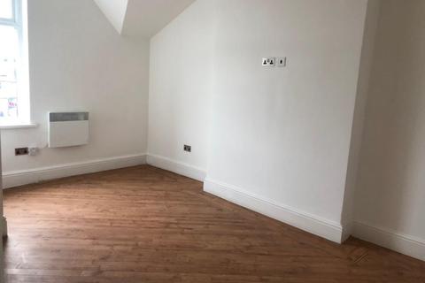 2 bedroom flat to rent - Stratford Road, Sparkhill