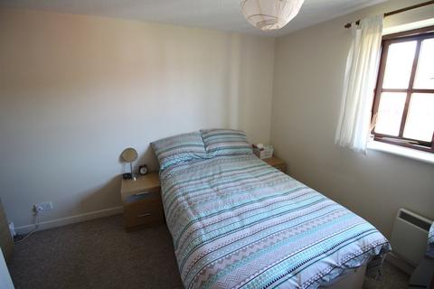 1 bedroom end of terrace house to rent, Wessex Walk, Westbury
