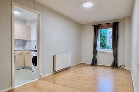 1 bedroom flat to rent, Arthur Street, Leith Walk, Edinburgh, EH6