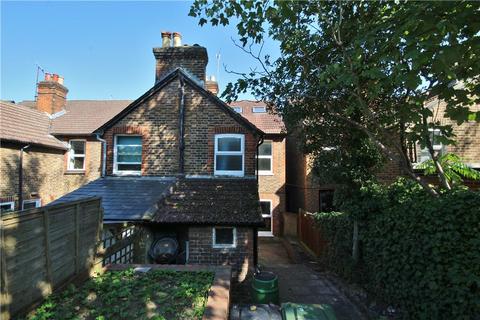 4 bedroom end of terrace house to rent, Walnut Tree Close, Guildford, Surrey, GU1