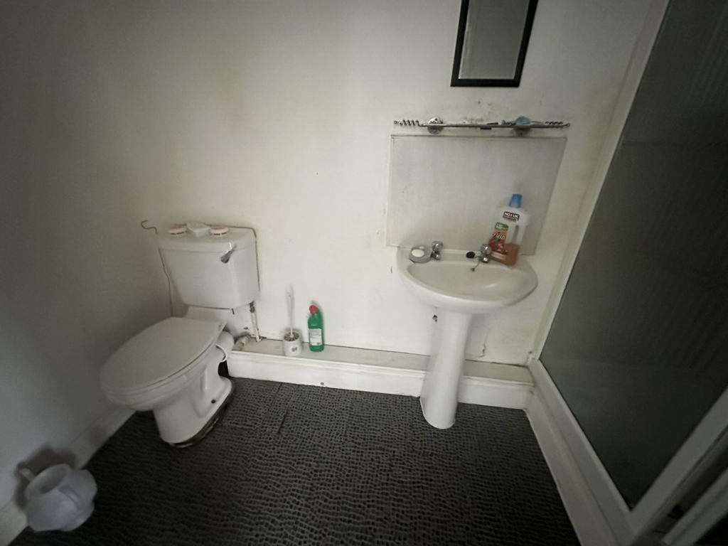 Flat 6, 5 Stanley Terrace