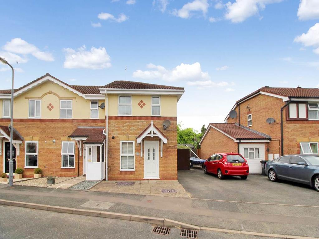 63 Larkspur Drive, Evesham, 2 bed house £725 pcm (£167 pw)