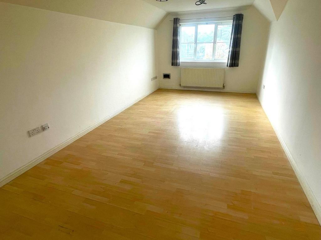 LIVING ROOM.jpg