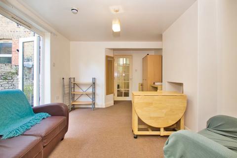 2 bedroom flat to rent - Maygrove Road, Kilburn