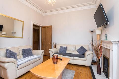 2 bedroom flat to rent, Comely Bank Place, Comely Bank, Edinburgh, EH4