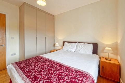 1 bedroom apartment to rent, Byron House, N4