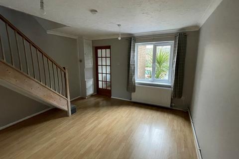 2 bedroom terraced house to rent, Beard Road, Bury St Edmunds