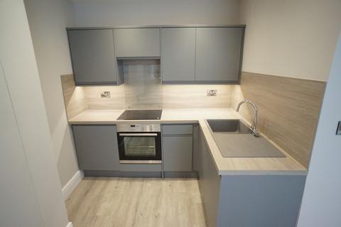 Studio to rent, Brunswick Place, Hove, East Sussex