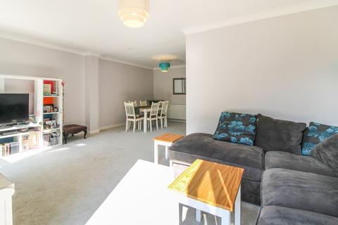undefined, Upton Close,  Farnborough, gu14