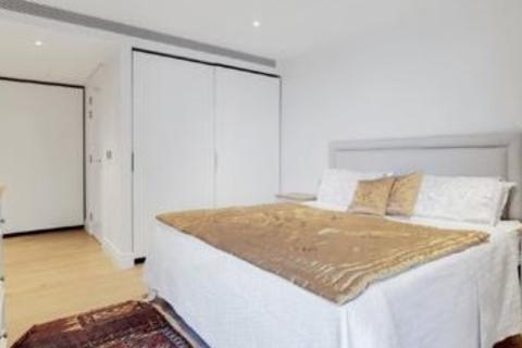 3 bedroom flat for sale, London, SW11