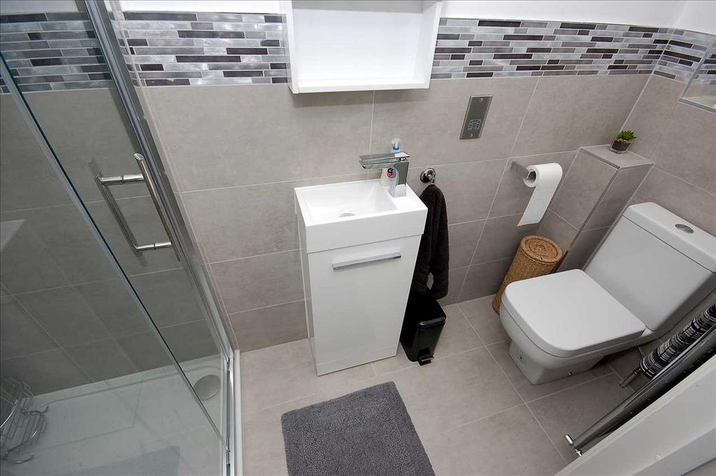 En suite shower room