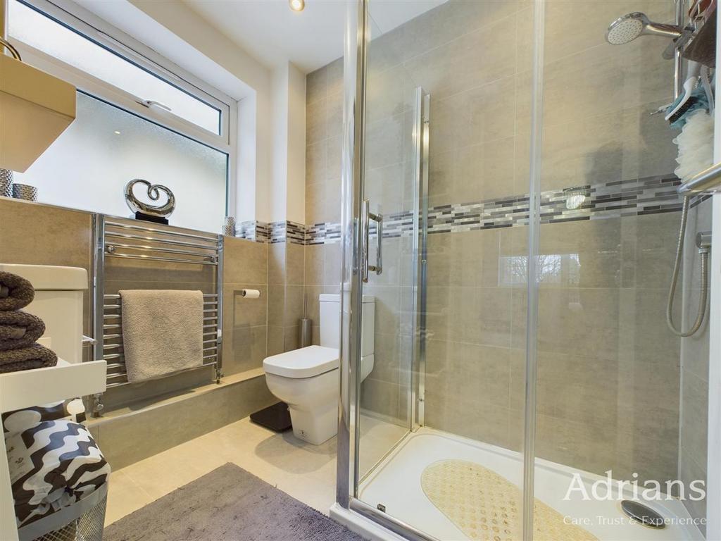 En suite shower room