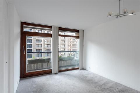 1 bedroom apartment to rent, Ben Jonson House, Barbican, London, EC2Y