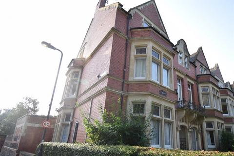 Studio to rent, Pen-Y-Lan Road, , Cardiff