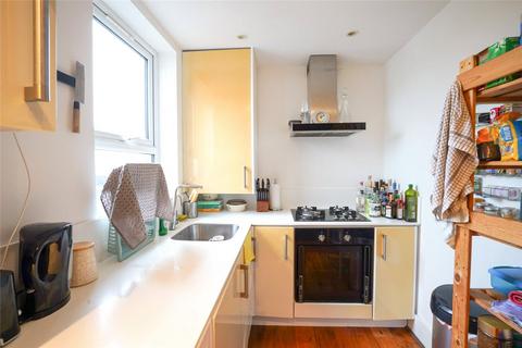 3 bedroom apartment for sale, Morrish Road, London, SW2