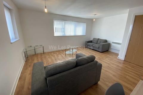 3 bedroom apartment to rent, Naval Street, Manchester M4