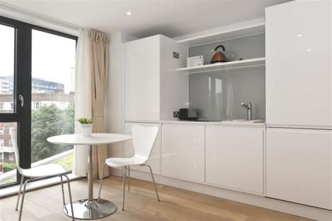 Studio to rent, Sloane Apartments, Spitalfields, E1