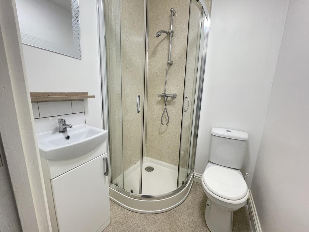 Ensuite for Bedroom 2 ground floor rear