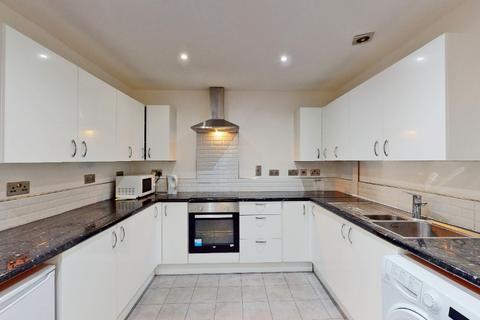 5 bedroom flat to rent, Sauchiehall Street, Charing Cross, Glasgow, G2