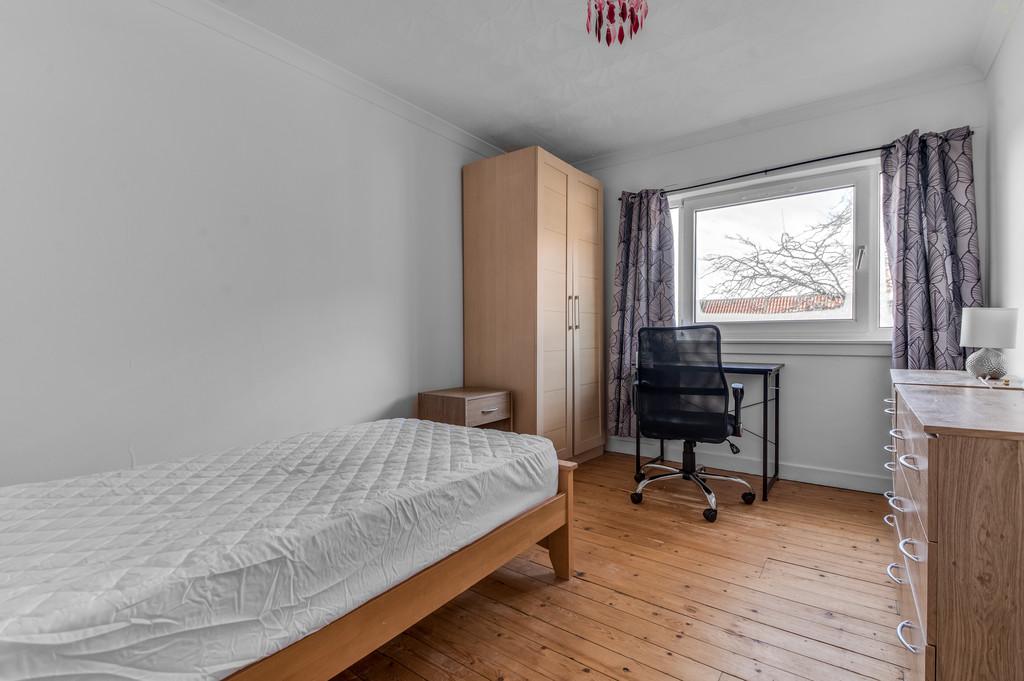 9 Menstrie Pl-0011