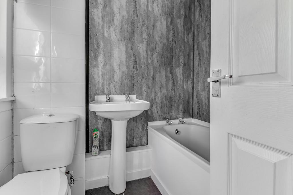 9 Menstrie Pl-0010