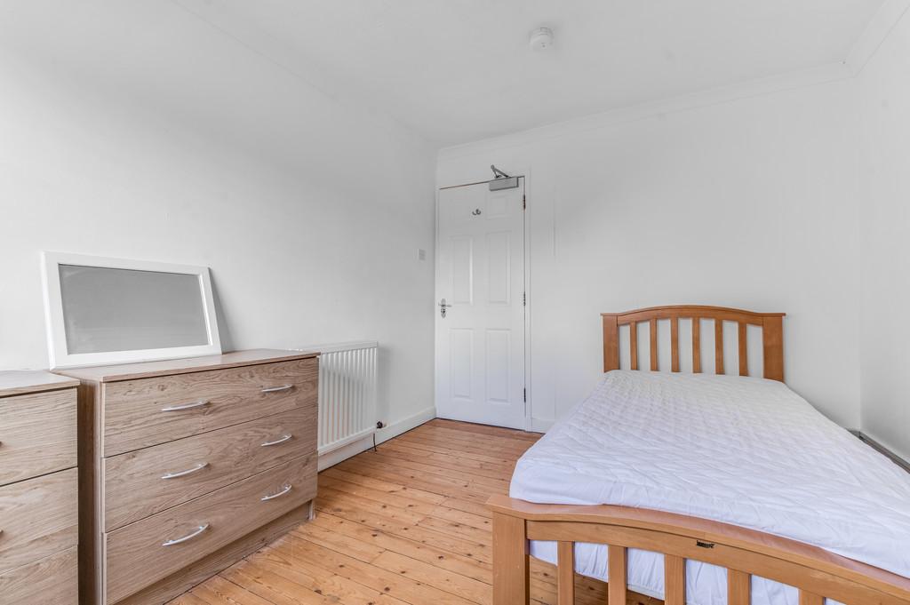 9 Menstrie Pl-0012