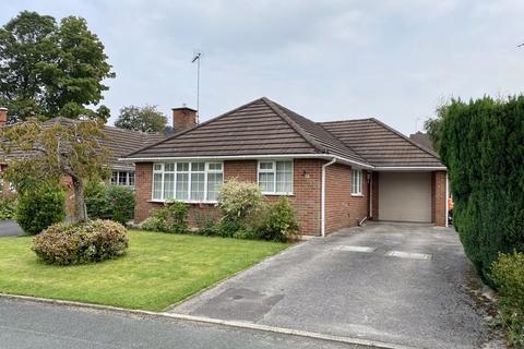 2 bedroom detached bungalow to rent, Hulton Close, Mossley, Congleton