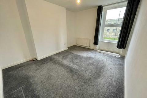 2 bedroom apartment to rent, Beach Road, South Shields