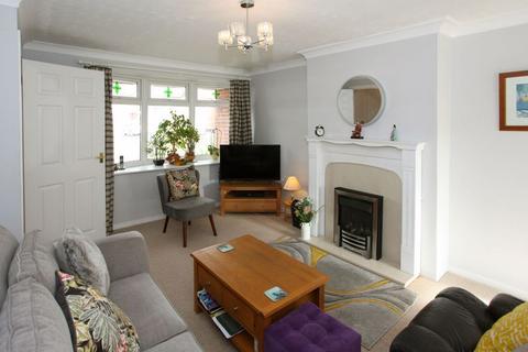 3 bedroom detached house for sale, 18 Maple Close, Shifnal. TF11 8HA