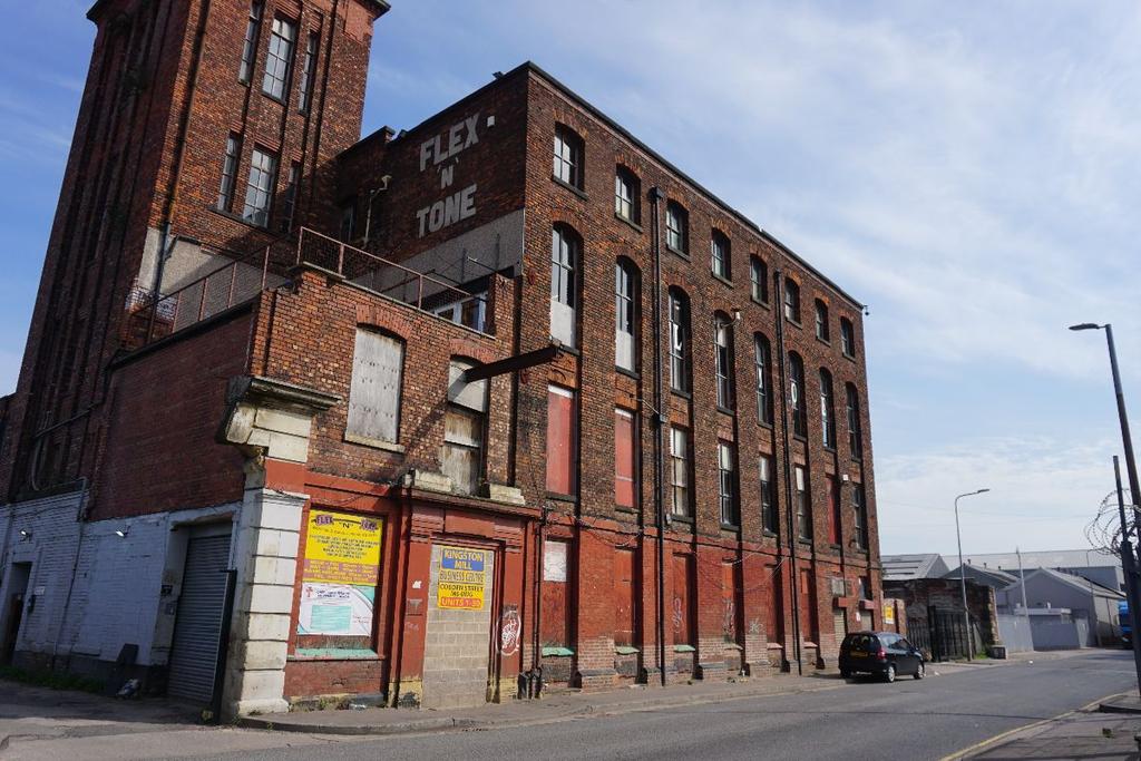 Cobden Street, Salford. Lancashire, M6 Warehouse - £500 pcm (£115 pw)