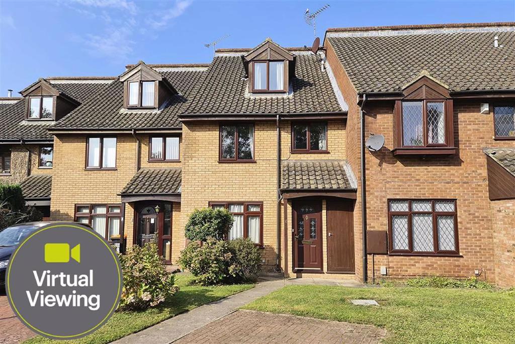Wyngates, Leighton Buzzard 3 bed terraced house £260,000
