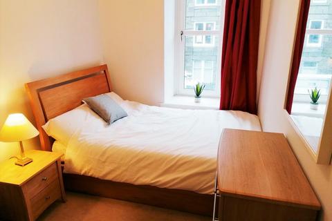 3 bedroom flat to rent, Summerfield Terrace, The City Centre, Aberdeen, AB24
