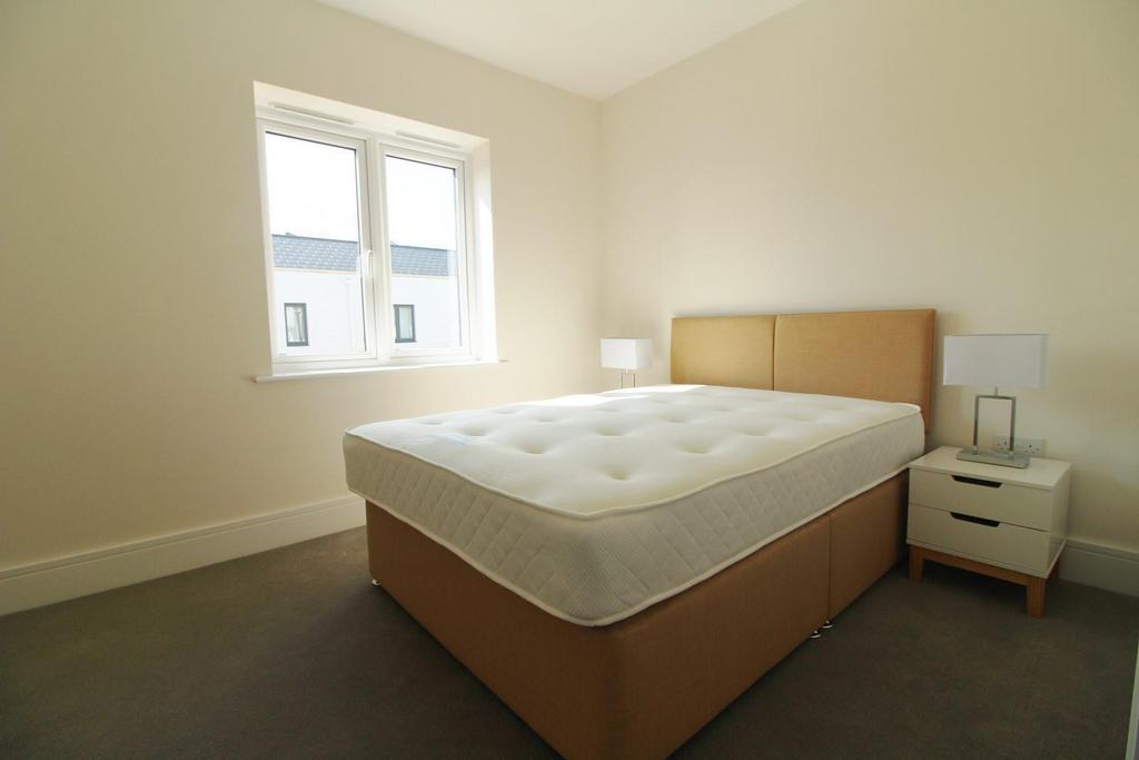 2nd Bedroom