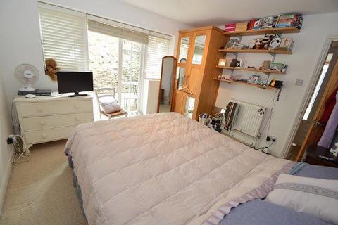 2 bedroom apartment to rent, Godalming GU7