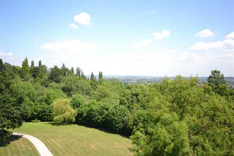 2 bedroom flat for sale, Chasewood Park, Harrow on the Hill