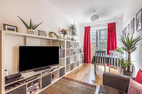 2 bedroom apartment for sale, Canon Court, Wallington SM6