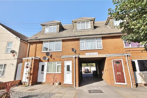 2 bedroom apartment to rent - Staines Road West, Ashford, Surrey, TW15